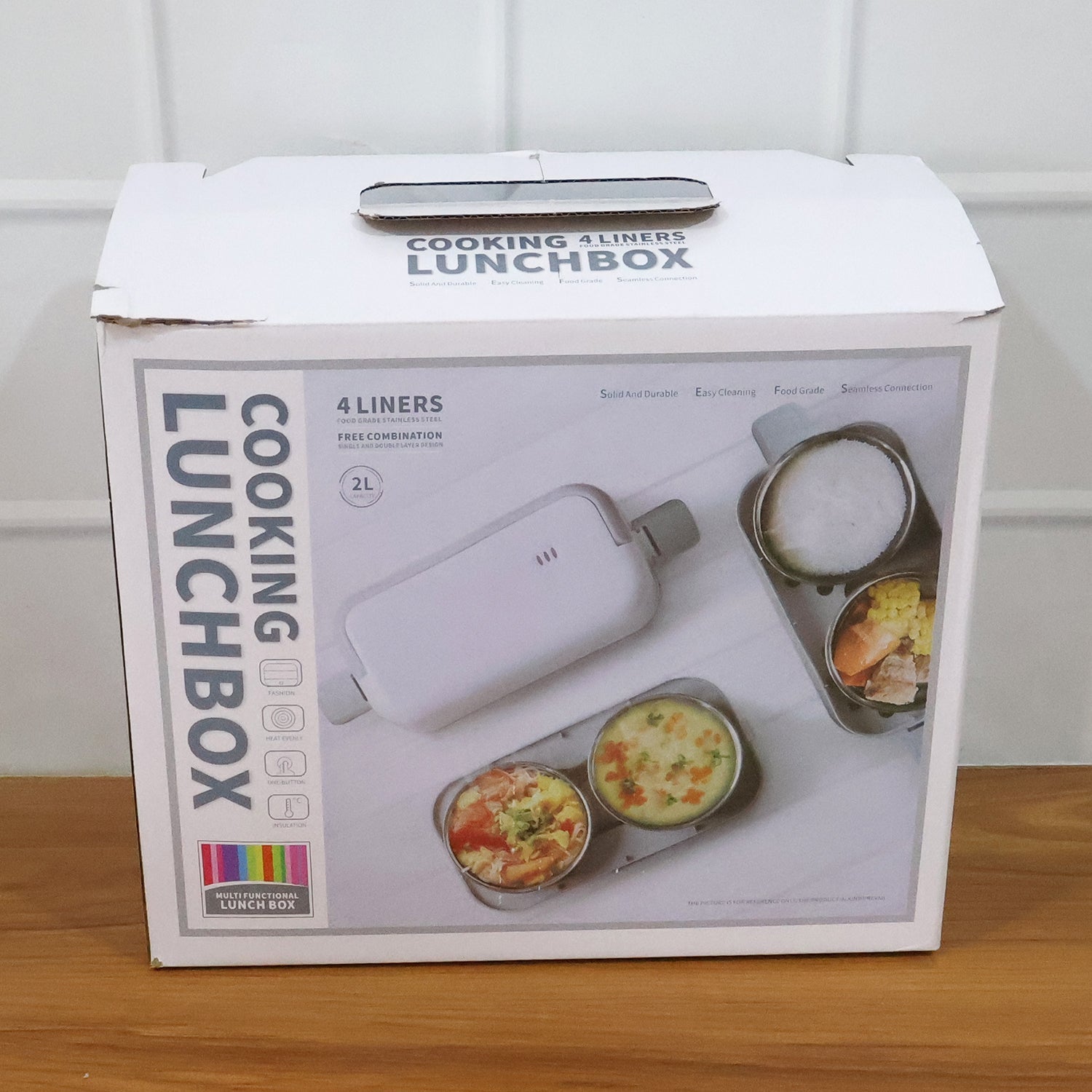 Portable electric lunch box with compact design for easy carrying