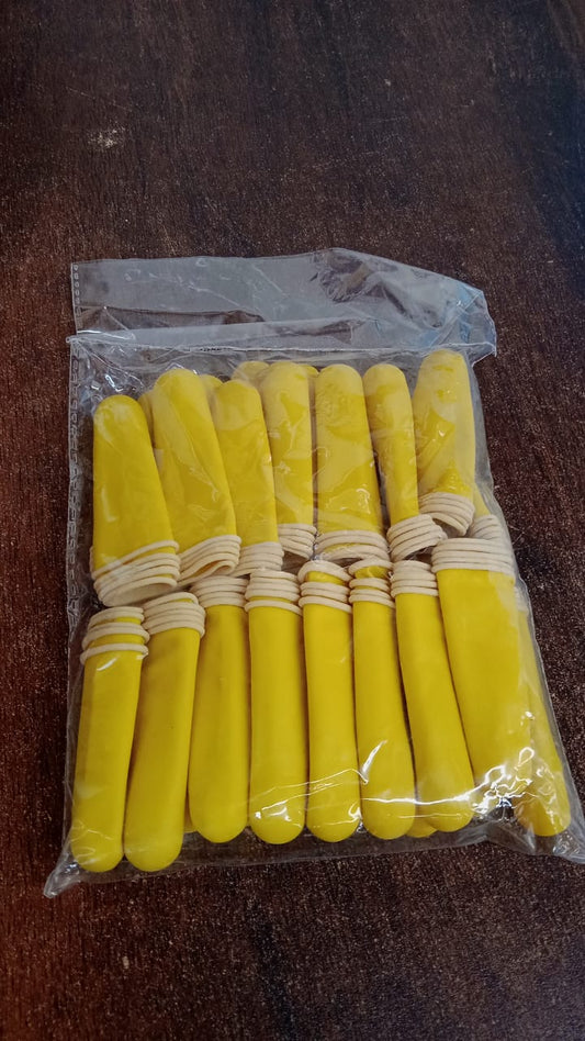 Packaging of the silicone finger protectors, indicating a large quantity.