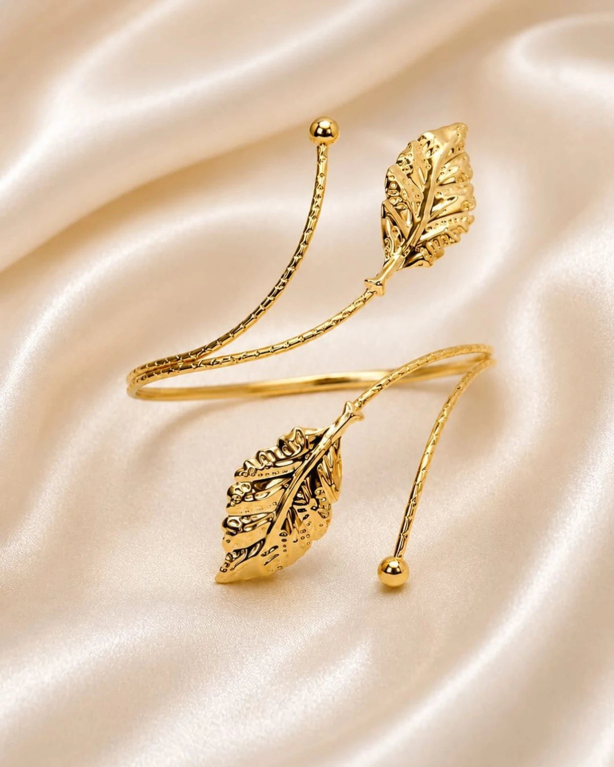 Supov Women Alloy Gold Plated Armet
